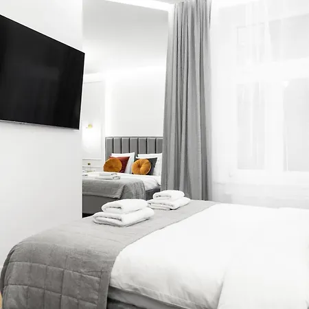 Househost Apartment: Sw.gertrudy 10/2.11 * Krakov