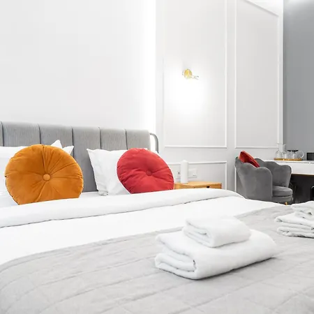 Househost Apartment: Sw.gertrudy 10/2.11